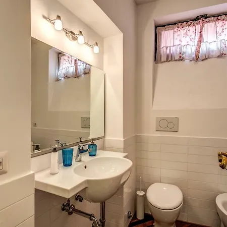Campo Di Fiori 2 Bedroom Via Giulia Apartmán